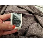 C9 Champion  Women's High Waist Legging Capri, Yoga Heather Purple Size (M) Photo 5