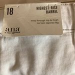 a.n.a  Size 18 Ecru Highest Rise Barrel Pants. New With Tags Photo 6
