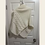 Versona Adorable cream sweater NWT! Photo 1