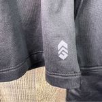 Free Country  Size Medium Crewneck Long Sleeve w/Thumb-Holes Black Athletic Shirt Photo 4