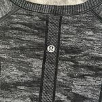 Lululemon  Swiftly Tech Short Sleeve Crew Photo 4