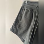 Alphalete  Women's Essential Core Shorts Charcoal Gray Drawstring Pockets Stretch Photo 3