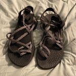Chacos Gray Photo 0