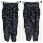 Athleta NWT Salutation Camo Jogger Size XSP Petite Camoflage Gray Black Hi Rise Photo 2