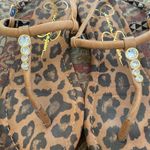 Jessica Simpson  flat sandals Photo 4