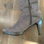 Impo  Sport Grey Faux Suede Turner Tall Heeled Knee high Boots Size 8.5 Photo 3