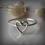 infinity Heart Ring sz7 Photo 1