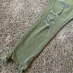 Vervet Women’s Distressed Green Cropped Jeans Sz 29 Photo 1