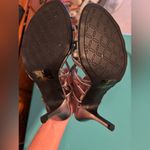 Apt. 9 New Women's Strappy Pewter heeled Sandals. Size 8.5. Photo 3