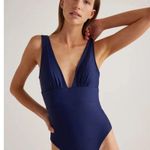 Quince Navy Blue One Photo 0