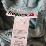 Reebok  Sleeve Less Hoodie SIZE XS Photo 2
