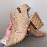 tan wedges Size 6 Photo 2