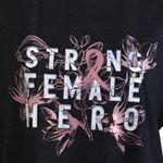 BREAST CANCER AWARENESS STRONG FEMALE HERO DARK GRAY SIZE XL Photo 9