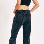 BDG Mid rise Relaxed Cropped Jean Photo 1
