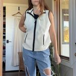 Karen Scott Vintage  Sport white and black zip up fleece vest 🤍🖤 Photo 2