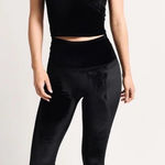 Beyond Yoga  Velvet Set Top + Leggings Photo 0