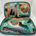 Wander Vibrant Tropical Artistic Print Zippered Wallet Abstract Floral Motifs Green Photo 11