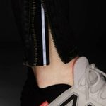 Athleta  Sculptek Ultra Skinny Zip Jeans in Carbon Wash Size 2 Photo 3