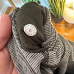 Lululemon  Wunder Under Hi-Rise Tight Women Active Wear Size 6 Olive Green 25" Photo 2