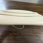 & Other Stories Vintage Chic cream clutch With gold chain. Photo 8