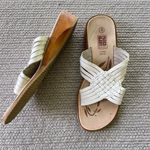 Vintage Faded Glory White Leather Huarache Wood Wedge Sandals Size 8 Photo 2