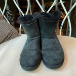 UGG  Arielle Bailey Fur Bow‎ Black Boots Size 6 Photo 1
