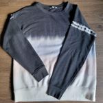 American Eagle  Ombré Crewneck Size Medium Photo 0