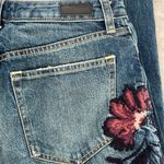 Abercrombie & Fitch Annie Girlfriend jeans distressing & floral embroidery 2/26R Photo 6