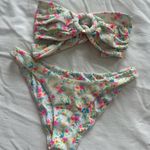 Kulani Kinis  Bikini Photo 0