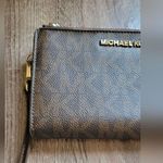Michael Kors Double Zip Wristlet Photo 3