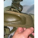 Wild Diva Women's  Green Sandals Size 10 Photo 1