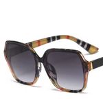 Burberry Print Stylish Square Sunglasses with Gradient Lenses Black Photo 1