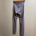 Lululemon  InStill High-Rise Tight 25" Photo 3