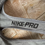 🏋️♀️Nike Pro Women’s Racerback Compression Tank Top🏋️♀️ ~M Gray Size M Photo 4