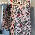 C&E  sleeveless top blouse size medium light pink floral leaves little cutout Photo 0