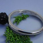 Sterling Silver Trendy Women's Ring With Black Cluster Accents in Size 8 Photo 2