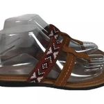 Minnetonka Barbados Brown Suede Leather Aztec Embroidered Thong Flat Sandals 6 Photo 0