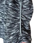 Athleta  Women’s‎ 2 in 1 Contender Skort Active Wear Size Small Photo 2