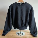 Wild Fable  Women's Black Long Sleeve Crewneck Sweatshirt - Size Medium - NWT Photo 0