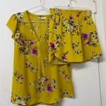 DR2 Yellow Floral Blouse with Purple Accents Size M Photo 0