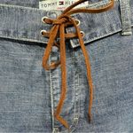 Tommy Hilfiger Wide Leg Denim Capri Flat Front Pants w Leather Laced Belt Sz 12 Photo 4