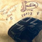 Justin Vintage Cowgirl Black Leather Boots Size 6 B mismatch Photo 7
