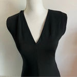 Everlane • The Sleeveless V-Neck Flare Dress in Black Photo 1