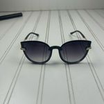 Black Round Sunglasses with Gold Accents – Women’s Fashion Shades Photo 1
