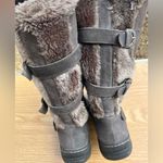 Baretraps 🔥  Boots Size 6.5 Womens Faux Fur Suede Photo 4