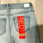 Celebrity Pink NWT  Straight Rockaway Cropped Jeans Light Wash Denim Size 3 26” Photo 4