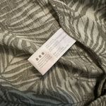 Three Dots NWT  Ladies Pull On Tropical Printed Shorts Size XXL Photo 4