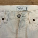 Abercrombie & Fitch Cream ambercrombie jeans Photo 1