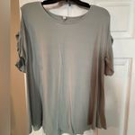 Wishlist Great condition boutique sage green top. Size M/L. Photo 0