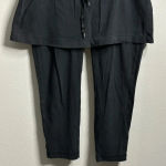 Athleta Size Small 2 in 1 Capri Leggings Skirt Black Athletic Womens Stretch Photo 1